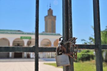 البرلماني عبد الله بووانو يعيد إشكال إغلاق أشهر مساجد مكناس للواجهة