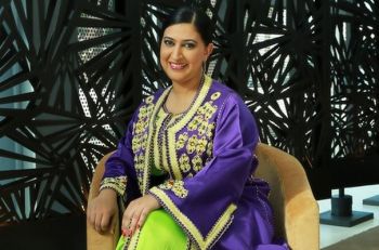 الفنانة دنيا بوطازوت تدخل القفص الذهبي بعد شهر رمضان