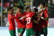 المنتخب المغربي يقسو على نظيره الجزائري داخل ميدانه ويتأهل إلى نصف النهائي