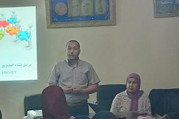 الوكالة الوطنية لمحاربة الأمية.. استفادة 100 شخص بإفران والحاحب من دورة تكوينية في التربية المالية 