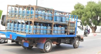 الطريق الوطنية التي تعبر أحياء مكناس الحديثة التشييد تواصل حصد الأروا. ح.. شاحنة تنهي حيا .ة مواطن