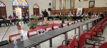 الابتزاز مقابل “الأظرفة” و”قنينة خمر”.. اتهامات تفجّر دورة جماعة مكناس ومطالب بتدخل القضاء وسلطات العمالة