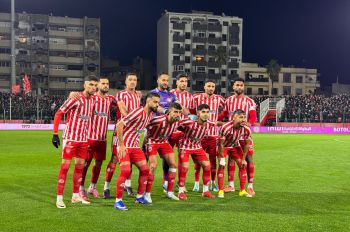 رغم النقص العددي.. النادي المكناسي يخدش كبرياء اتحاد طنجة في قلعة الشرفي